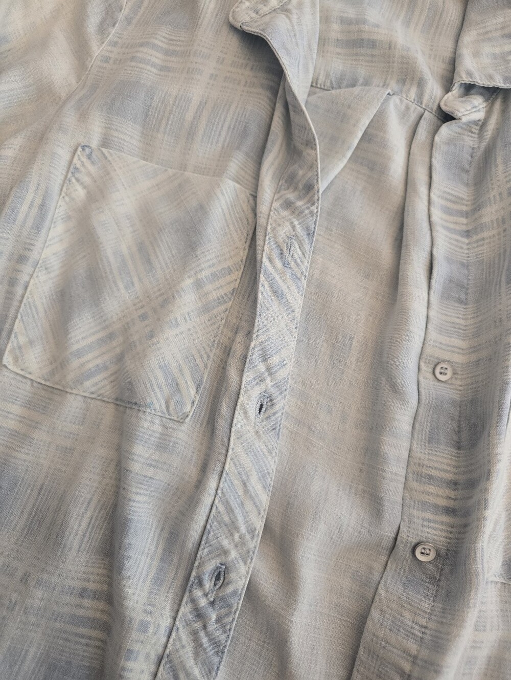 Cloth And Stone Washed Button Up Size Small - Picture 3 of 5